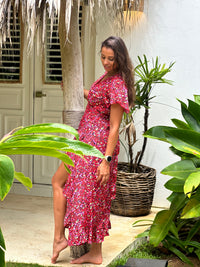 Thumbnail for Vestido largo de seda envolvente rosa